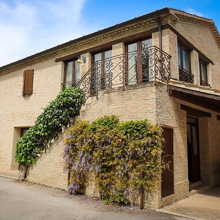 מלון פאנו Castello Montegiove מראה חיצוני תמונה
